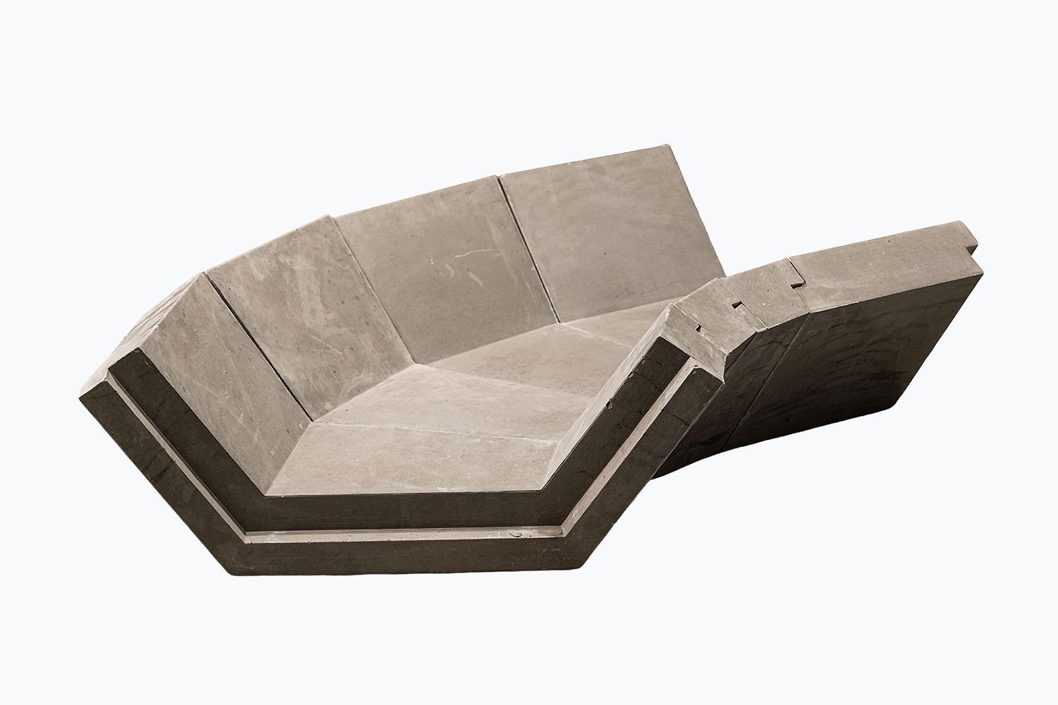 COMDES - Betonová příkopová tvárnice / Zkosená